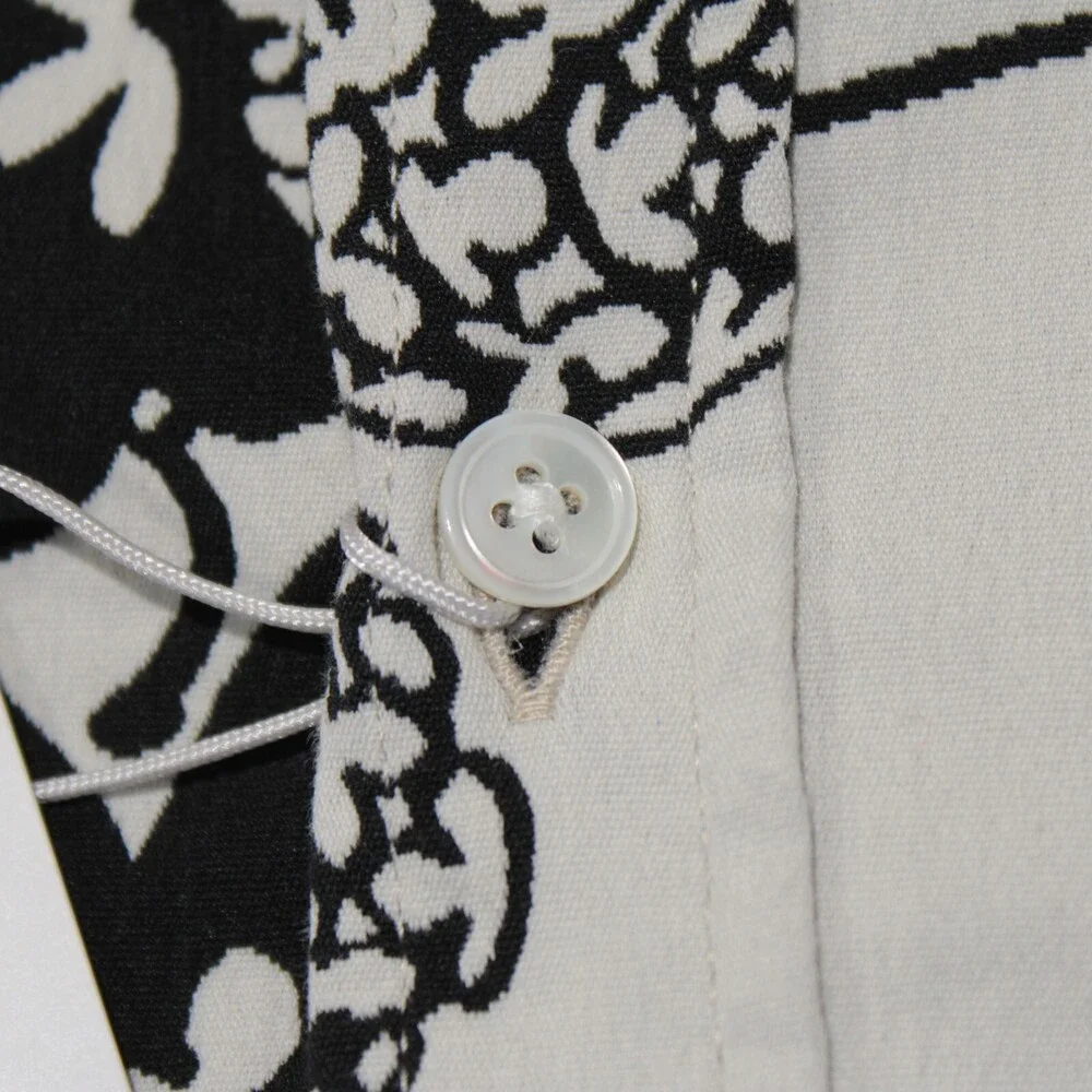 No Nationality NWT Hans Casual Button Down Shirt Size Medium in Ecru & Black